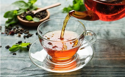 What is black tea powder's effect and application?